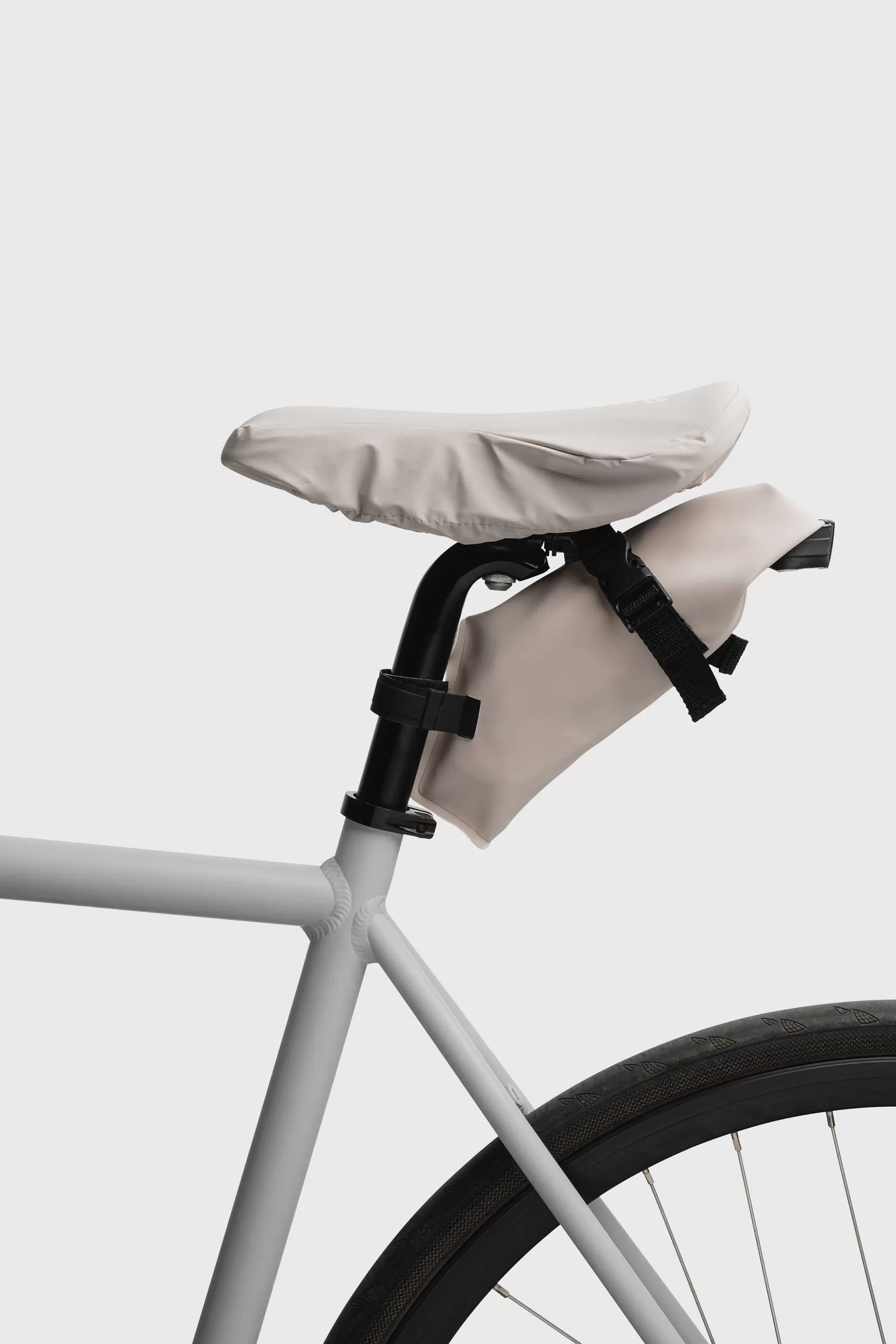 Bike Accessories-STUTTERHEIM Seat Cover